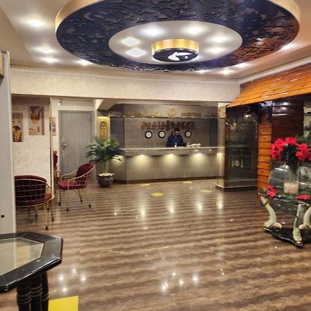 Oasis Hotel Heliopolis Kairo Exterior foto