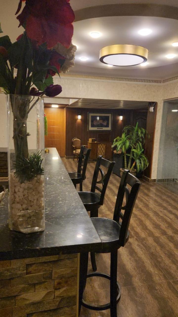 Oasis Hotel Heliopolis Kairo Exterior foto